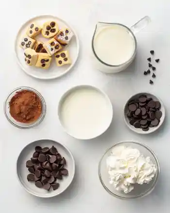 Cinnamon Roll Hot Chocolate